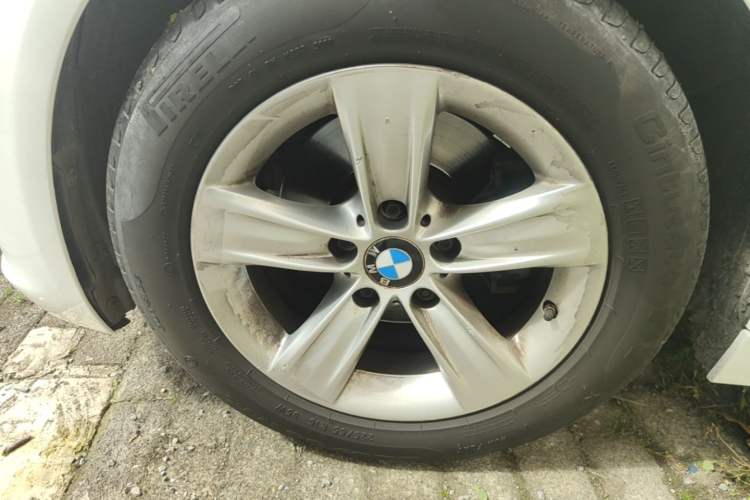 Used BMW 3 Series 2013 320i Sport Edition Left Front Wheel Hub