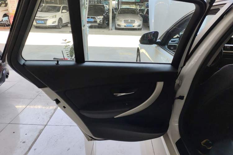 Used BMW 3 Series 2013 320i Sport Touring Edition Left Rear Door Interior