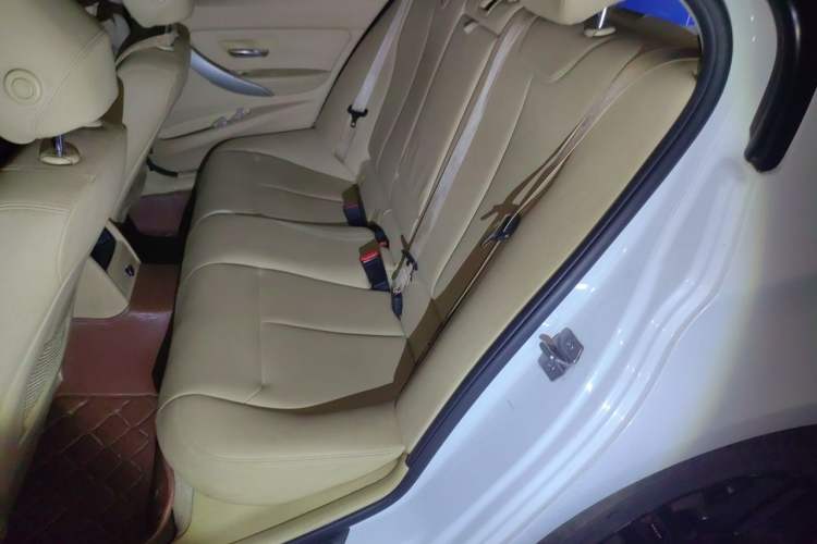Used BMW 3 Series 2013 320i Active Edition Left Rear Seat