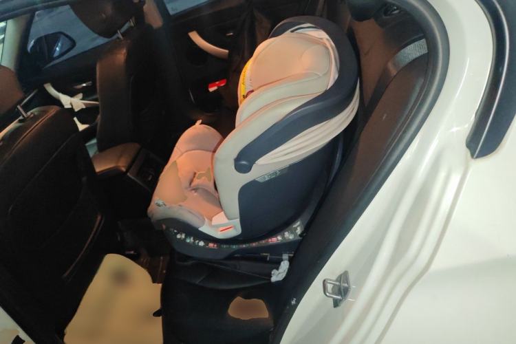 Used BMW 3 Series 2013 320i Sport Edition Left Rear Seat