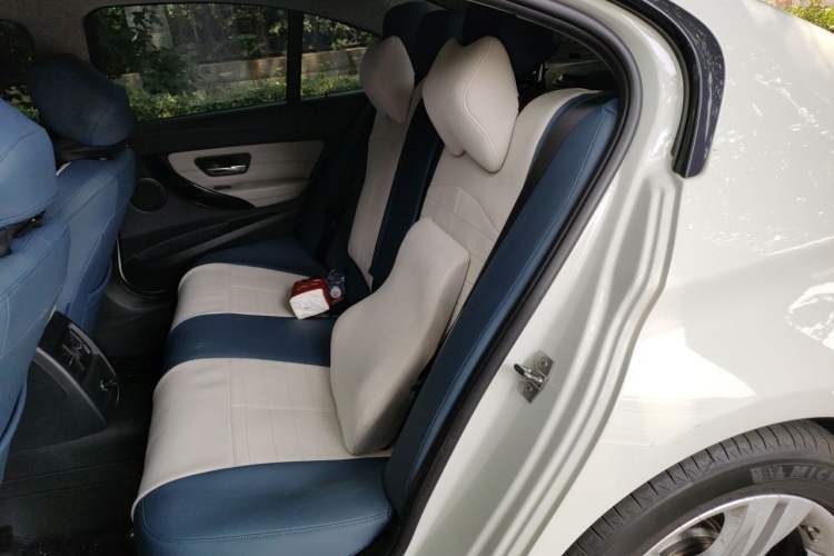Used BMW 3 Series 2013 328i Sport Design Package Left Rear Seat