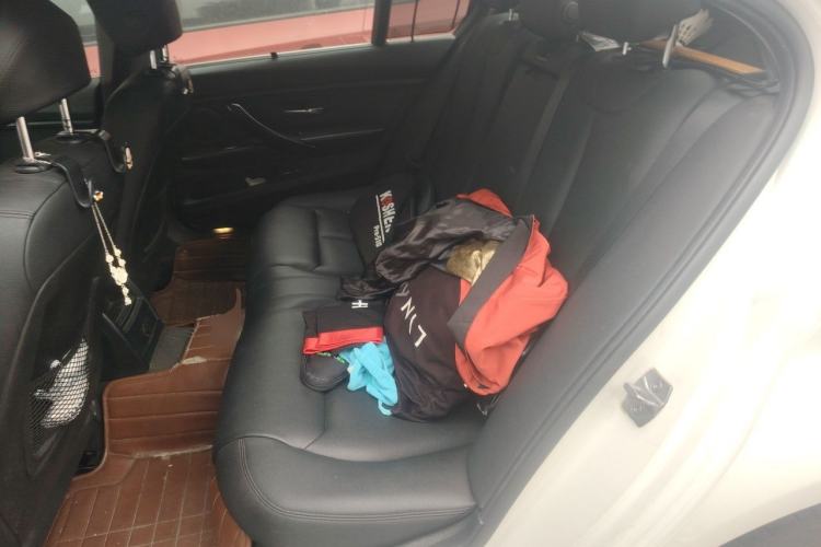 Used BMW 3 Series 2013 320Li Fashion Model Left Rear Seat