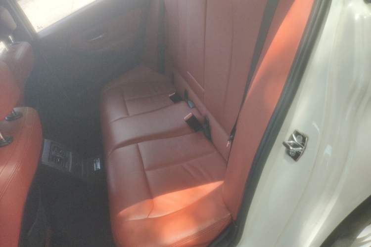 Used BMW 3 Series 2013 320i Sport Design Package Left Rear Seat