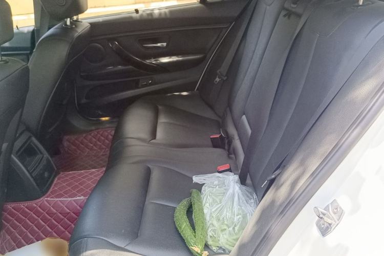 Used BMW 3 Series 2013 320Li Fashion Model Left Rear Seat
