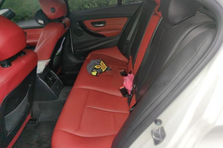 Used BMW 3 Series 2013 Restyled 320i Sport Design Package Left Rear Seat