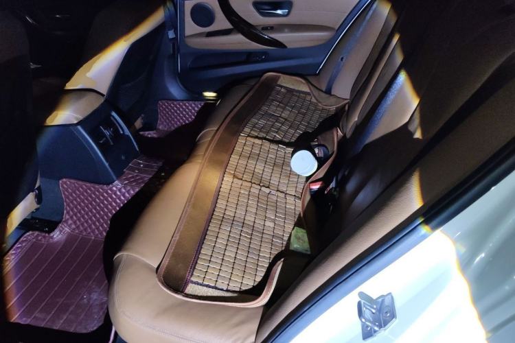 Used BMW 3 Series 2013 328Li Luxury Design Package Left Rear Seat