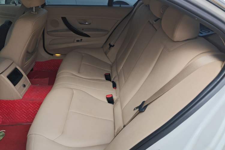 Used BMW 3 Series 2013 Facelifted 320Li Luxury Design Package Left Rear Seat