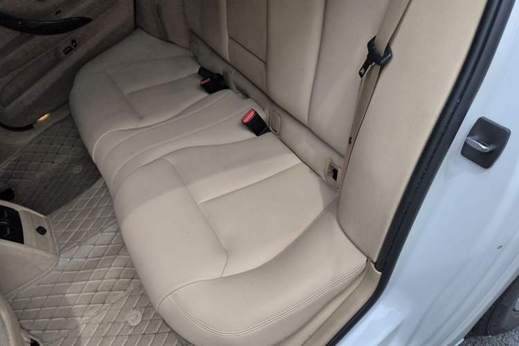Used BMW 3 Series 2013 320Li Fashion Design Package Left Rear Seat
