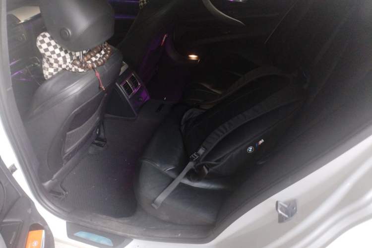 Used BMW 3 Series 2013 320i Sport Edition Left Rear Seat