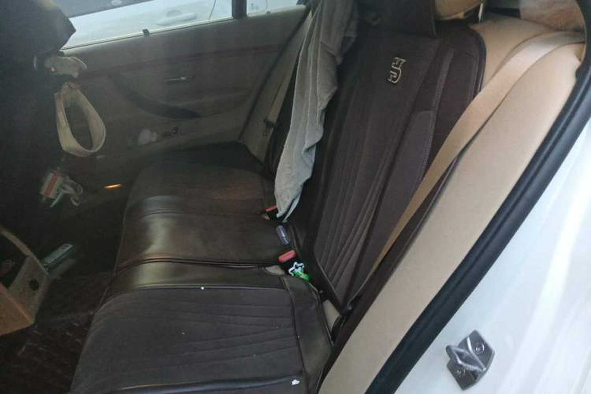 Used BMW 3 Series 2013 320Li Fashion Model Left Rear Seat