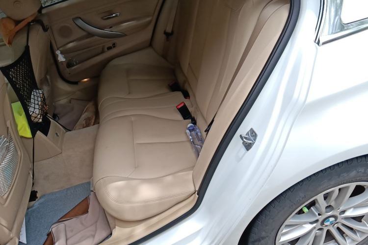 Used BMW 3 Series 2013 320Li Fashion Model Left Rear Seat