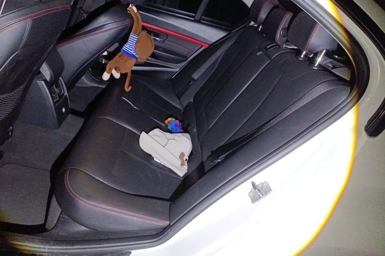 Used BMW 3 Series 2013 Facelifted 328i Sport Design Package Left Rear Seat