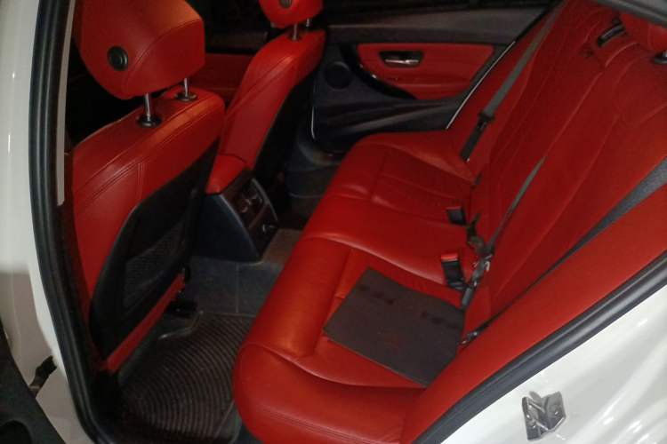 Used BMW 3 Series 2013 320i Sport Design Package Left Rear Seat