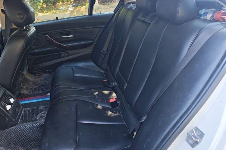 Used BMW 3 Series 2013 320Li Luxury Design Package Left Rear Seat