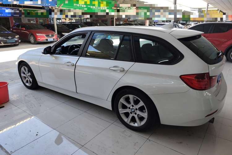 Used BMW 3 Series 2013 320i Sport Touring Edition Left Side