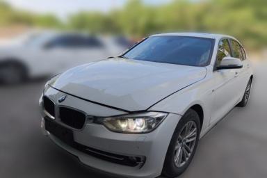 Used BMW 3 Series 2013 Facelifted 320Li Luxury Design Package