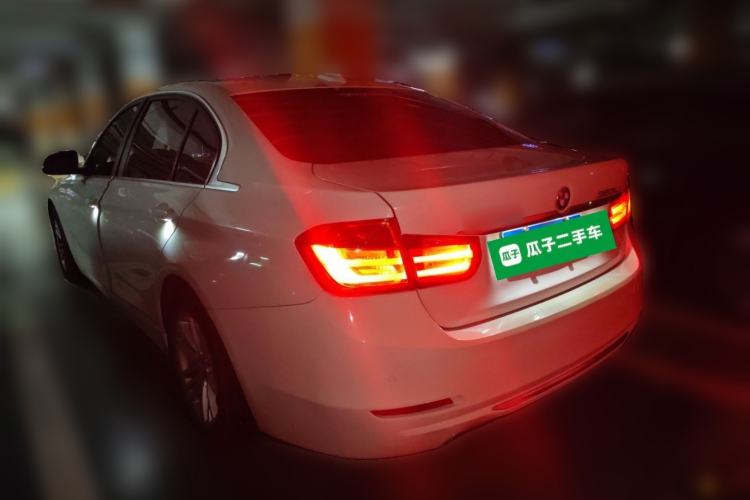 Used BMW 3 Series 2013 320Li Fashion Model Rear Left 45 Deg