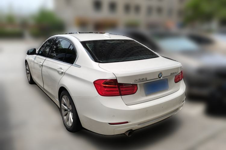 Used BMW 3 Series 2013 320Li Fashion Design Package Rear Left 45 Deg