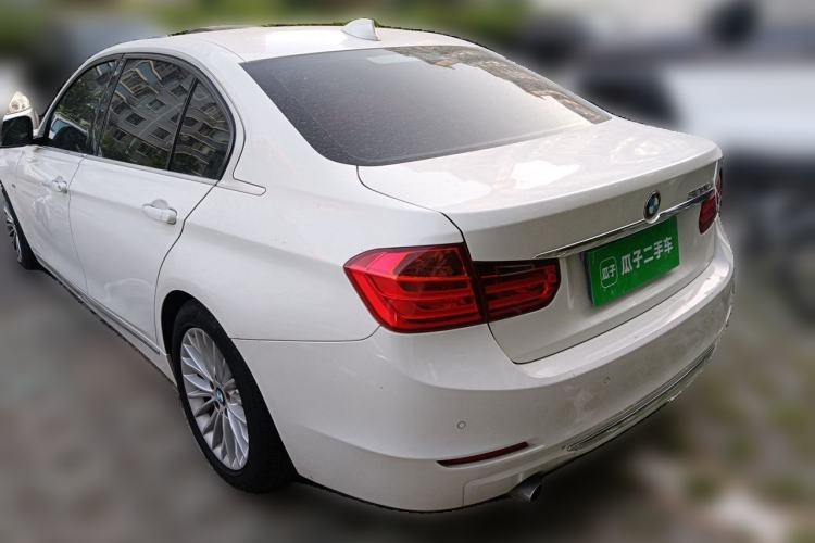 Used BMW 3 Series 2013 Facelift 320Li Fashion Design Package Rear Left 45 Deg