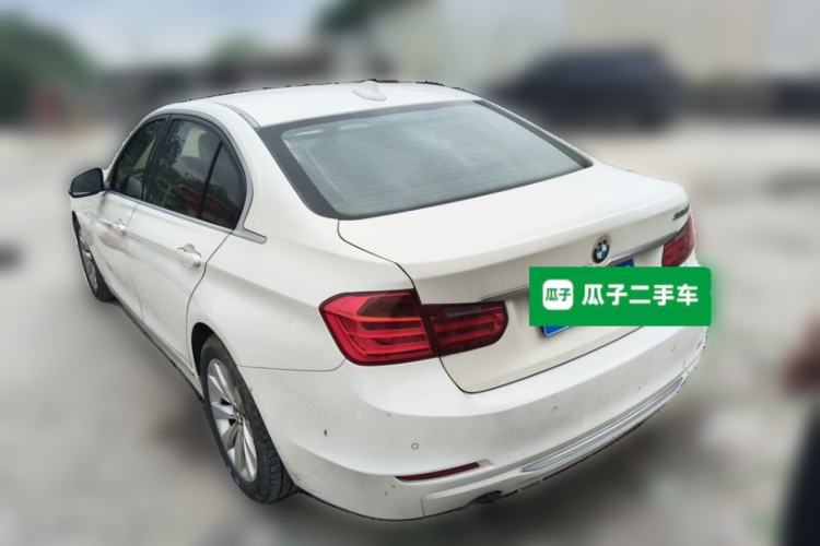 Used BMW 3 Series 2013 320Li Fashion Design Package Rear Left 45 Deg