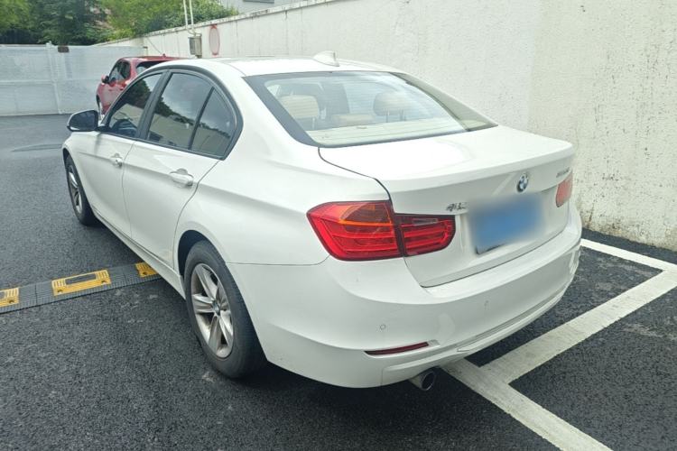 Used BMW 3 Series 2013 320i Active Edition Rear Left 45 Deg