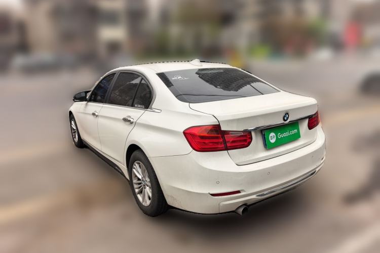 Used BMW 3 Series 2013 320Li Fashion Design Package Rear Left 45 Deg