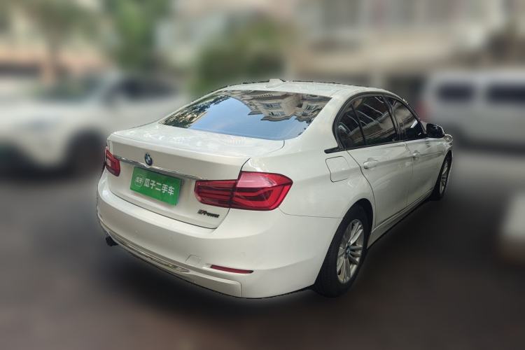 Used BMW 3 Series 2013 320Li Fashion Model Rear Right 45 Deg