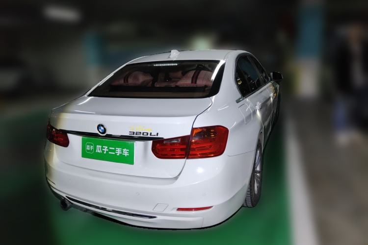 Used BMW 3 Series 2013 320Li Fashion Model Rear Right 45 Deg