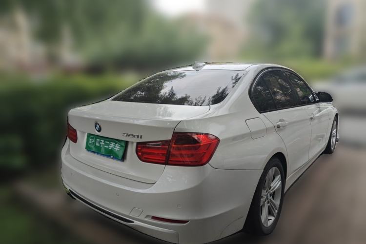 Used BMW 3 Series 2013 320i Sport Design Package Rear Right 45 Deg