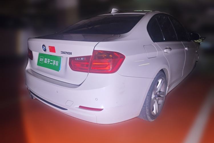 Used BMW 3 Series 2013 Facelifted 328i Sport Design Package Rear Right 45 Deg
