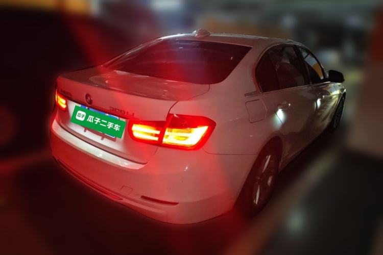 Used BMW 3 Series 2013 320Li Fashion Model Rear Right 45 Deg