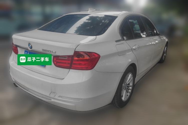 Used BMW 3 Series 2013 320Li Fashion Model Rear Right 45 Deg