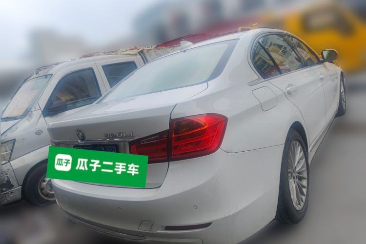 Used BMW 3 Series 2013 Facelift 320Li Fashion Design Package Rear Right 45 Deg