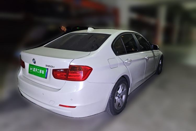 Used BMW 3 Series 2013 320i Sport Edition Rear Right 45 Deg