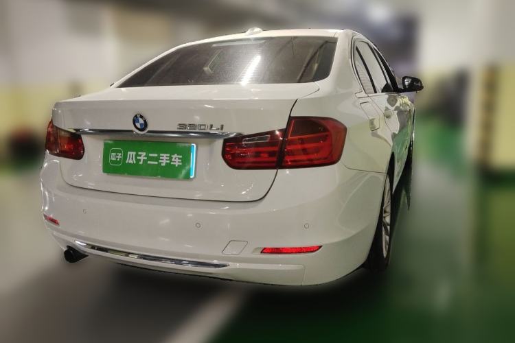 Used BMW 3 Series 2013 320Li Luxury Design Package Rear Right 45 Deg