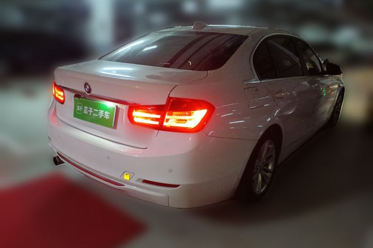 Used BMW 3 Series 2013 320Li Fashion Model Rear Right 45 Deg