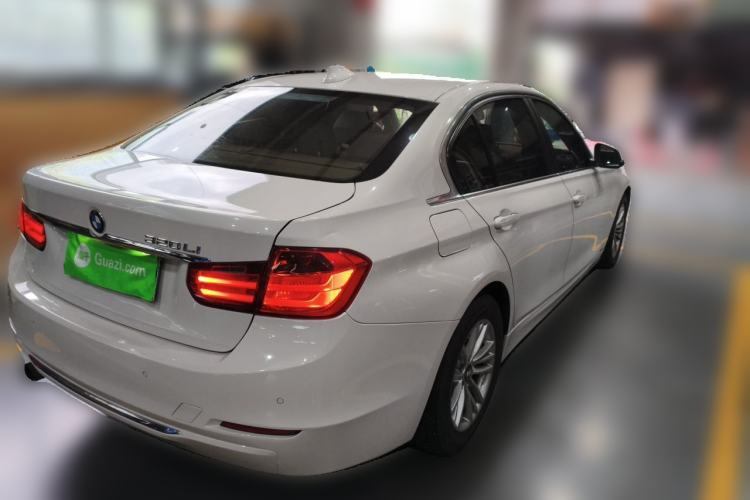 Used BMW 3 Series 2013 320Li Fashion Model Rear Right 45 Deg