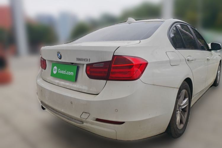 Used BMW 3 Series 2013 320i Active Edition Rear Right 45 Deg
