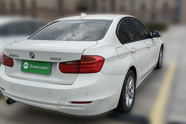 Used BMW 3 Series 2013 320i Sport Edition Rear Right 45 Deg