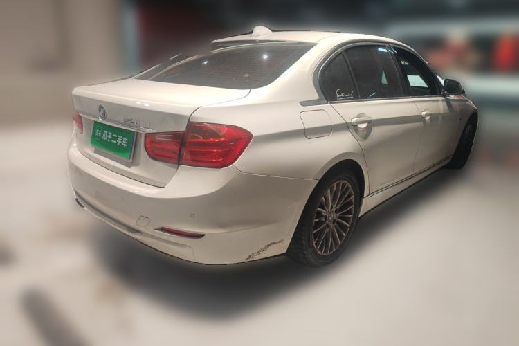 Used BMW 3 Series 2013 320Li Luxury Design Package Rear Right 45 Deg