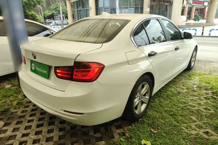 Used BMW 3 Series 2013 320i Sport Edition Rear Right 45 Deg