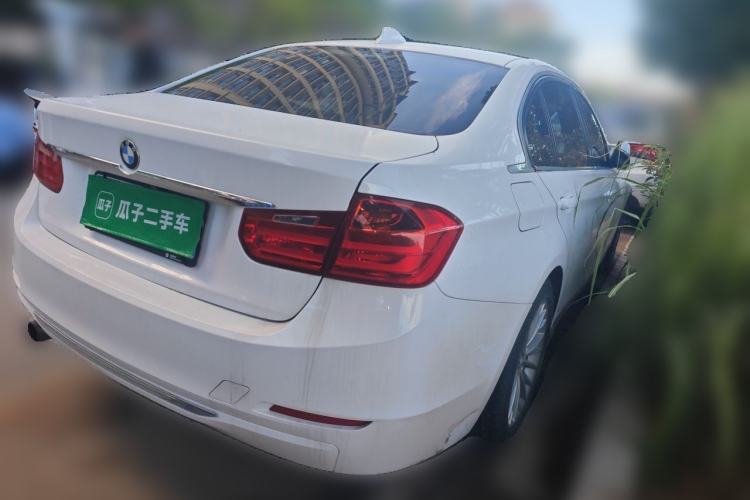 Used BMW 3 Series 2013 320Li Luxury Design Package Rear Right 45 Deg