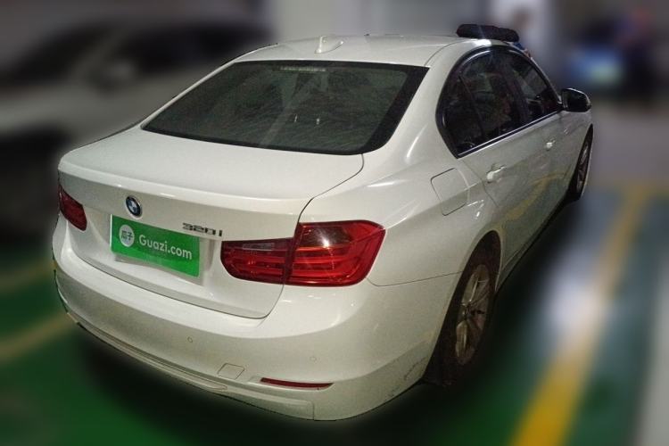 Used BMW 3 Series 2013 320i Active Edition Rear Right 45 Deg