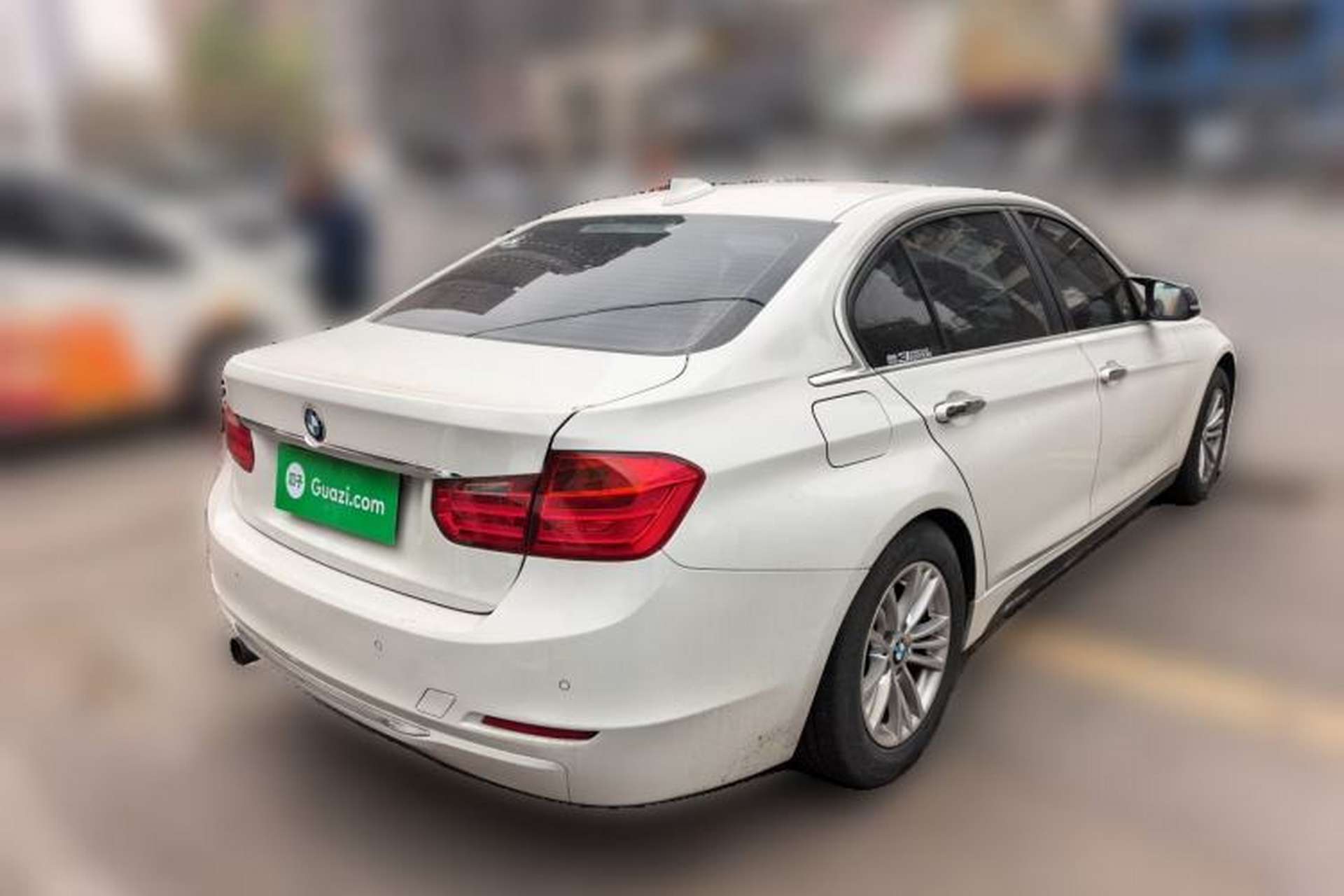 Used BMW 3 Series 2013 320Li Fashion Design Package Rear Right 45 Deg