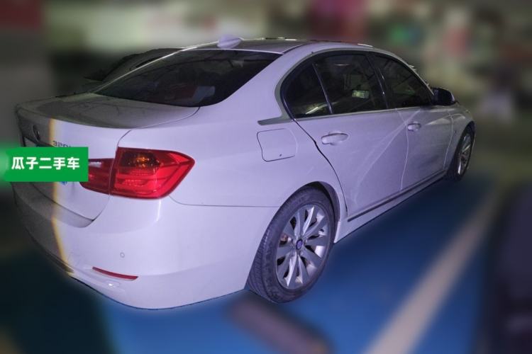 Used BMW 3 Series 2013 320Li Fashion Design Package Rear Right 45 Deg