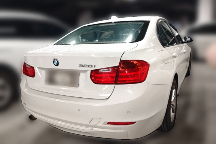 Used BMW 3 Series 2013 320i Sport Edition Rear Right 45 Deg