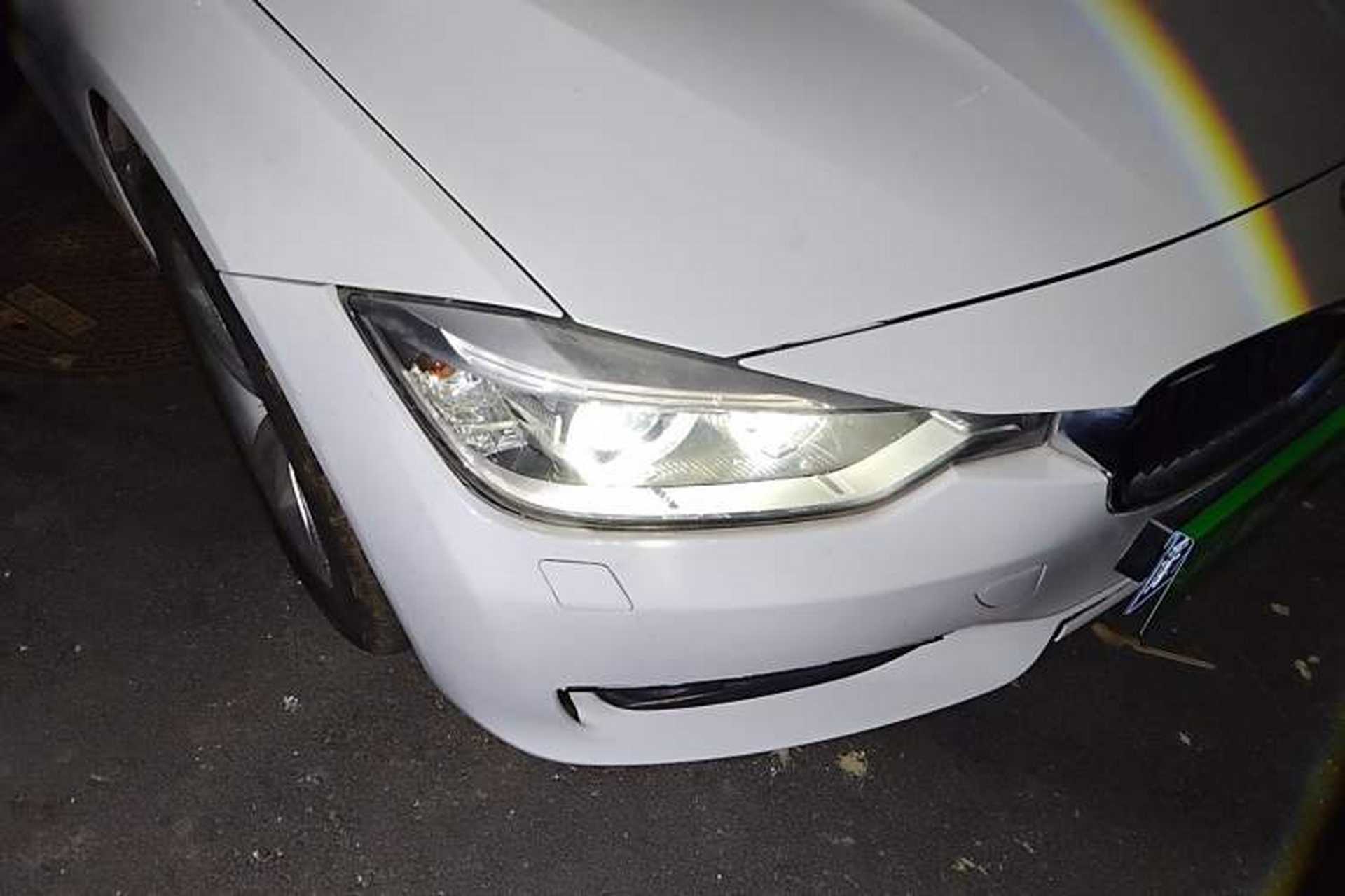 Used BMW 3 Series 2013 320i Sport Edition Right Front Headlight