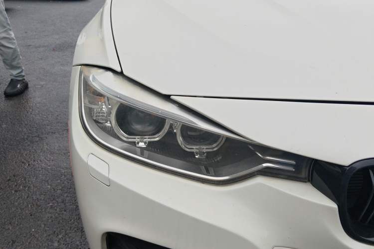 Used BMW 3 Series 2013 Restyled 320i Sport Design Package Right Front Headlight