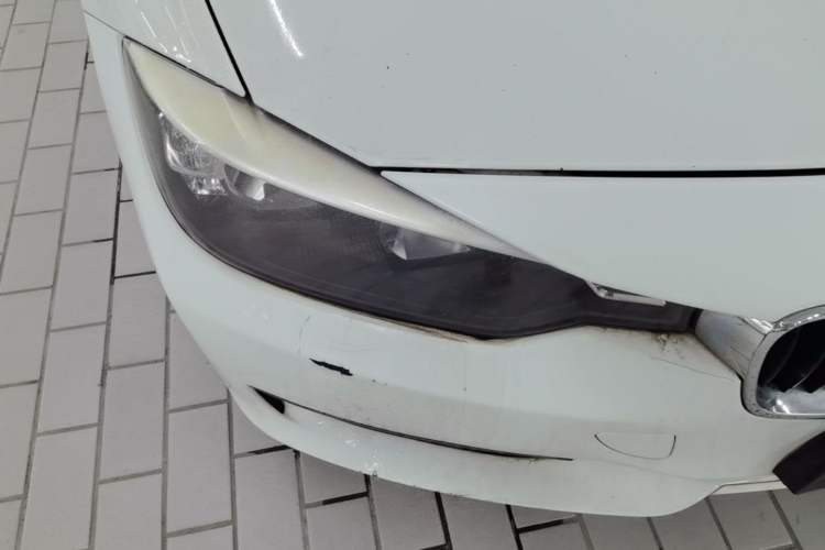 Used BMW 3 Series 2013 320i Active Edition Right Front Headlight