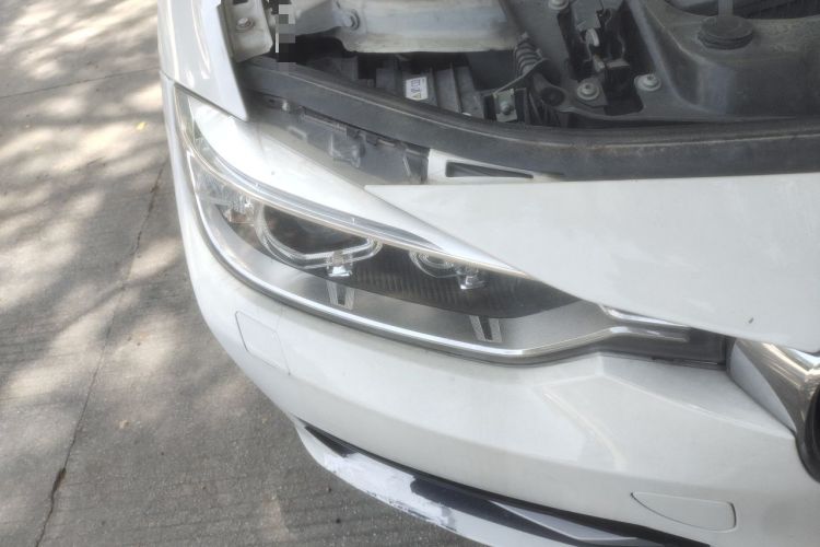 Used BMW 3 Series 2013 320i Sport Design Package Right Front Headlight